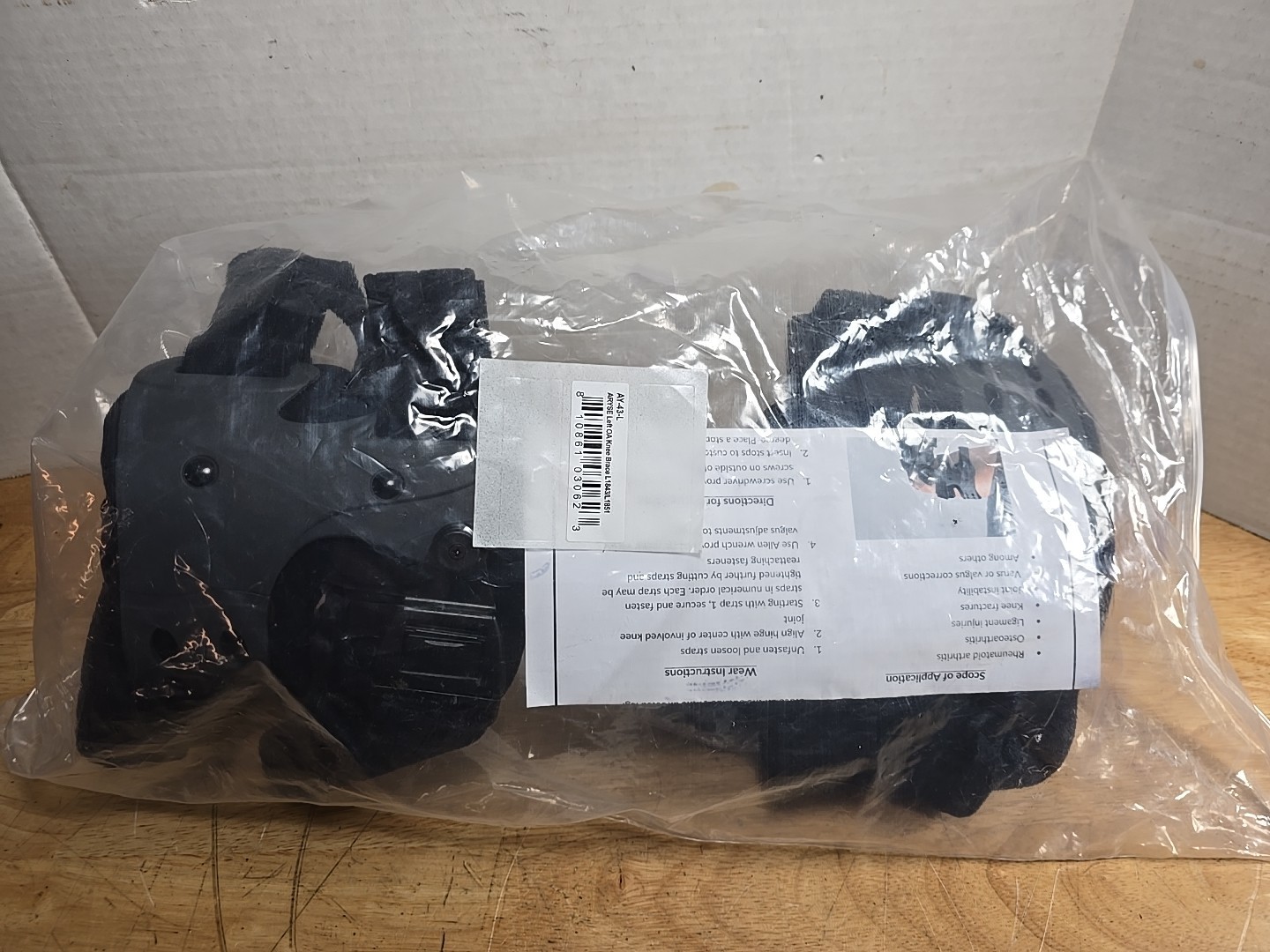Aryse MetForce Knee Brace LEFT AY-43-L