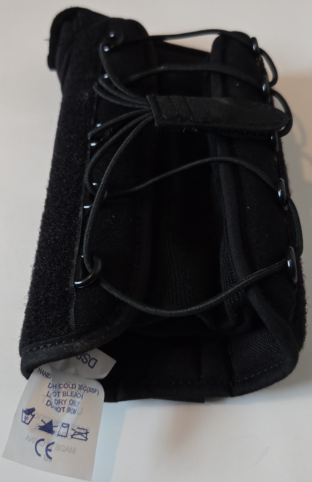 DJO GLOBAL PROCARE  QUICK FIT W.T.O UNIVERSAL RIGHT WRIST/THUMB NEW