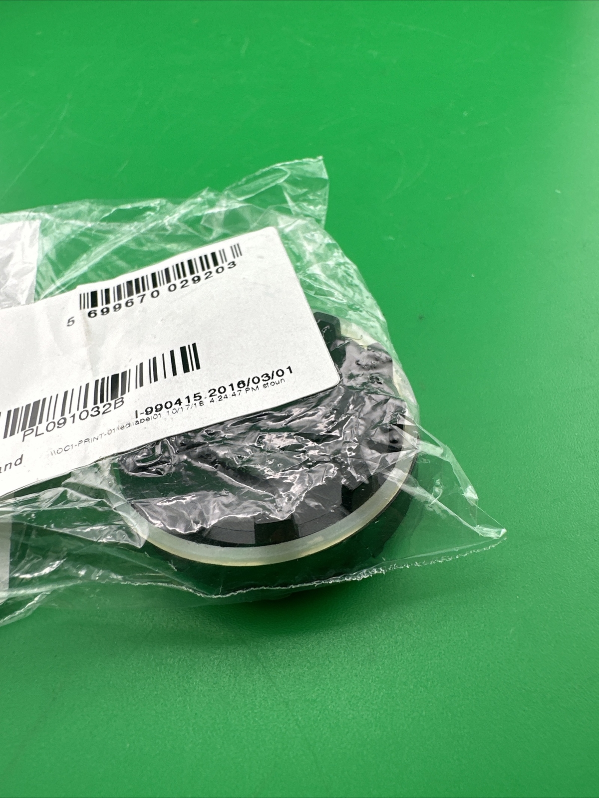Ossur Touch Bionics Myoelectric Prosthetic Hand Coupling Piece. New