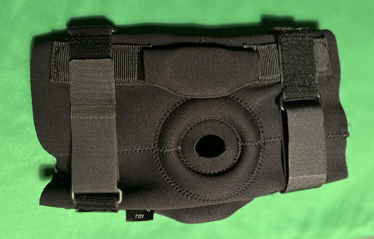 ACE ADJ Leg KNEE BRACE Pad w/Dual Metal Side Stabilizers and Adjustable Straps