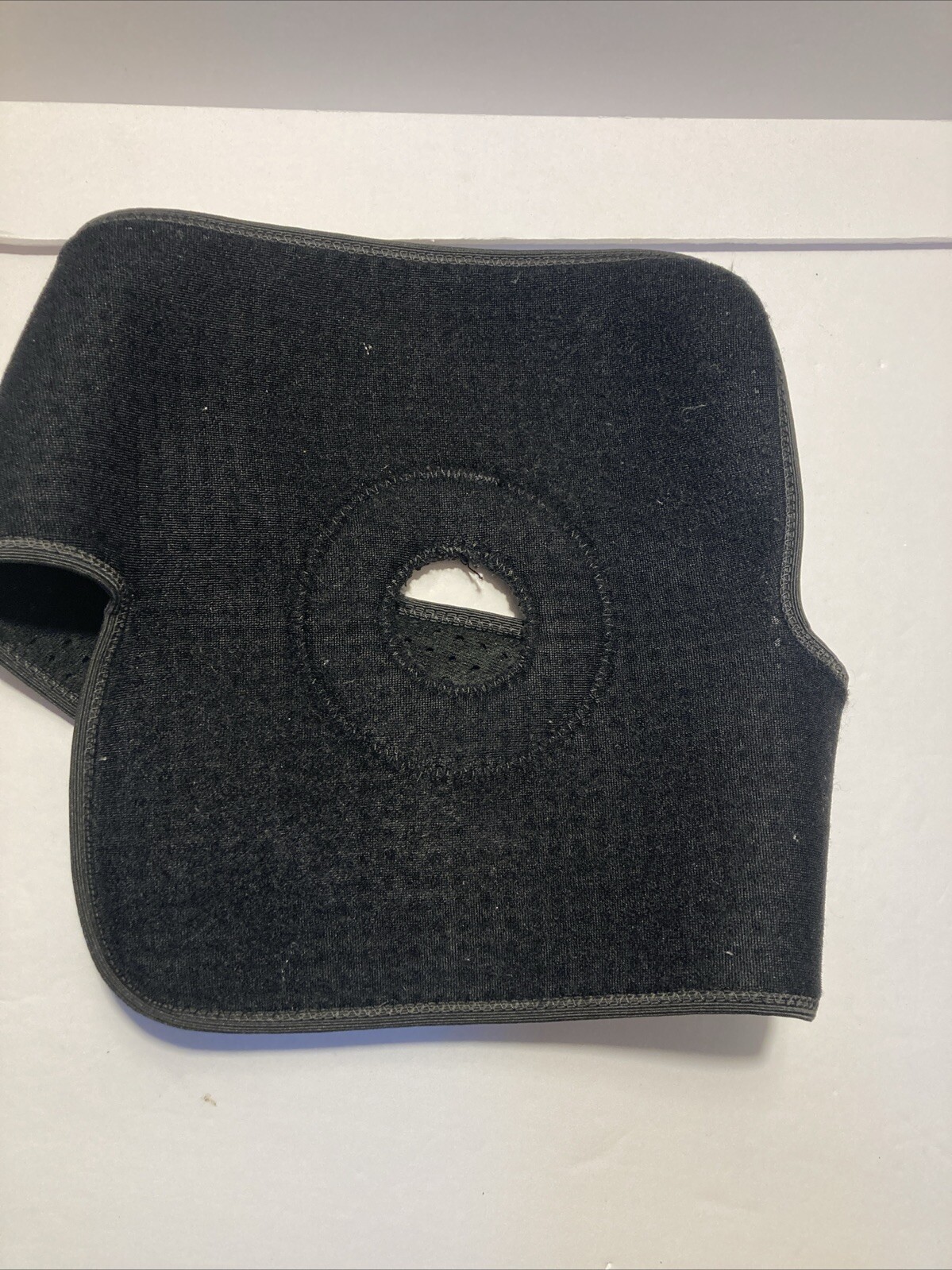 Fitness Gear Knee Brace, Size One. Free Shipping.