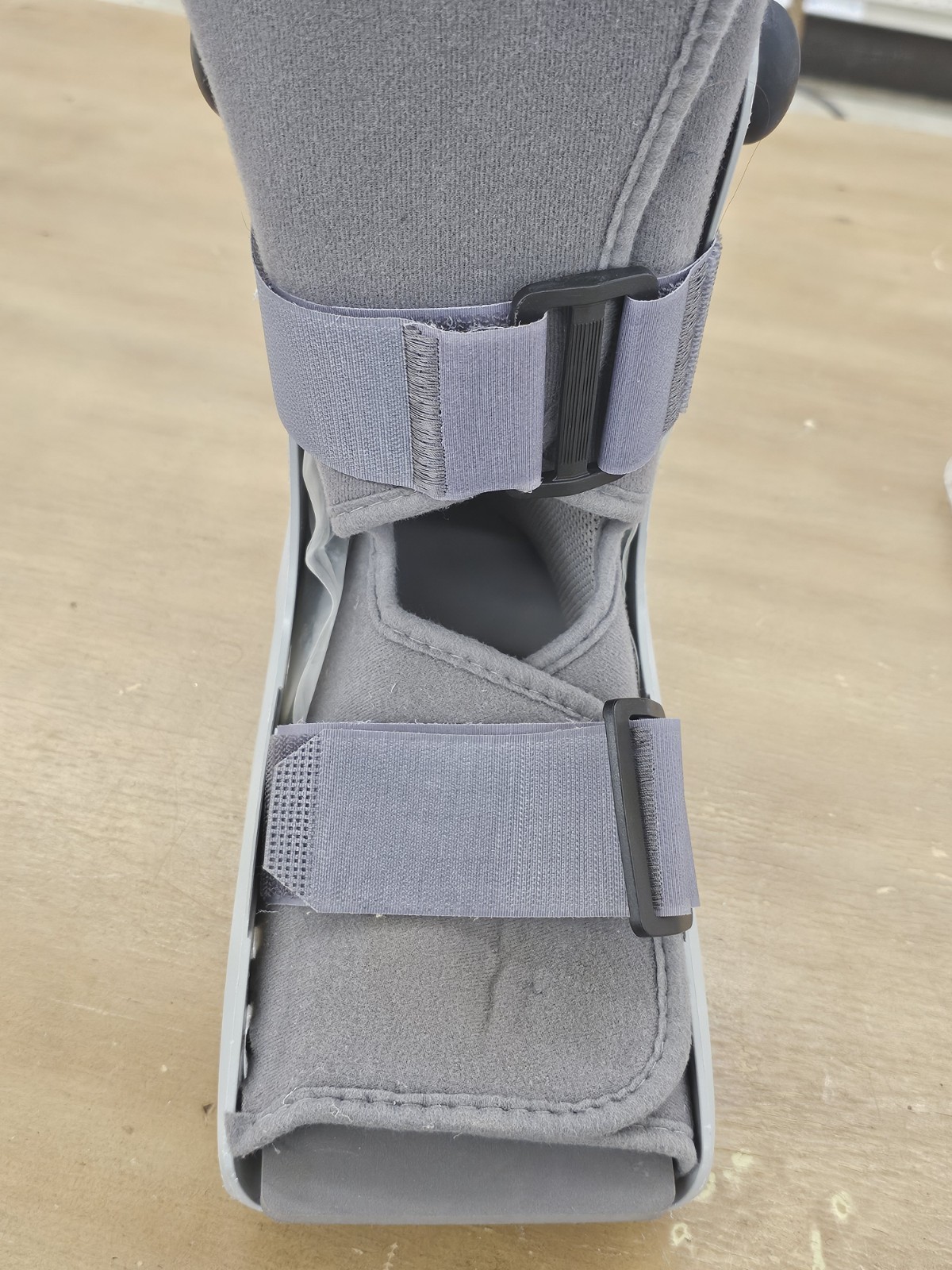 Aircast DJO Size Medium Gray Walking Boot Foot Brace
