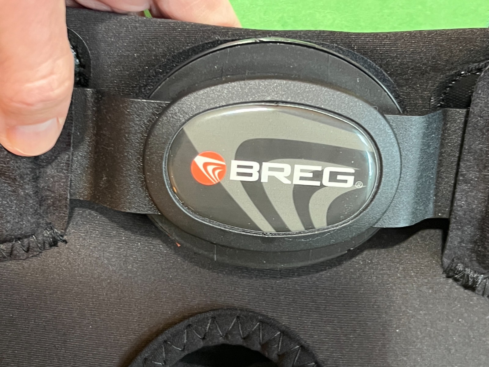 Breg OA Impulse Push Medial Osteoarthritis Knee Brace Small Right Knee rk519203