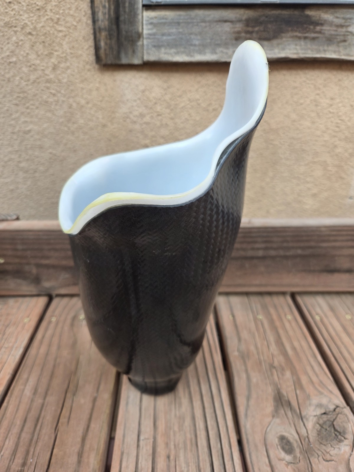 Right Above Knee Prosthetic Socket Carbon Fiber With Insert Not For Medical use