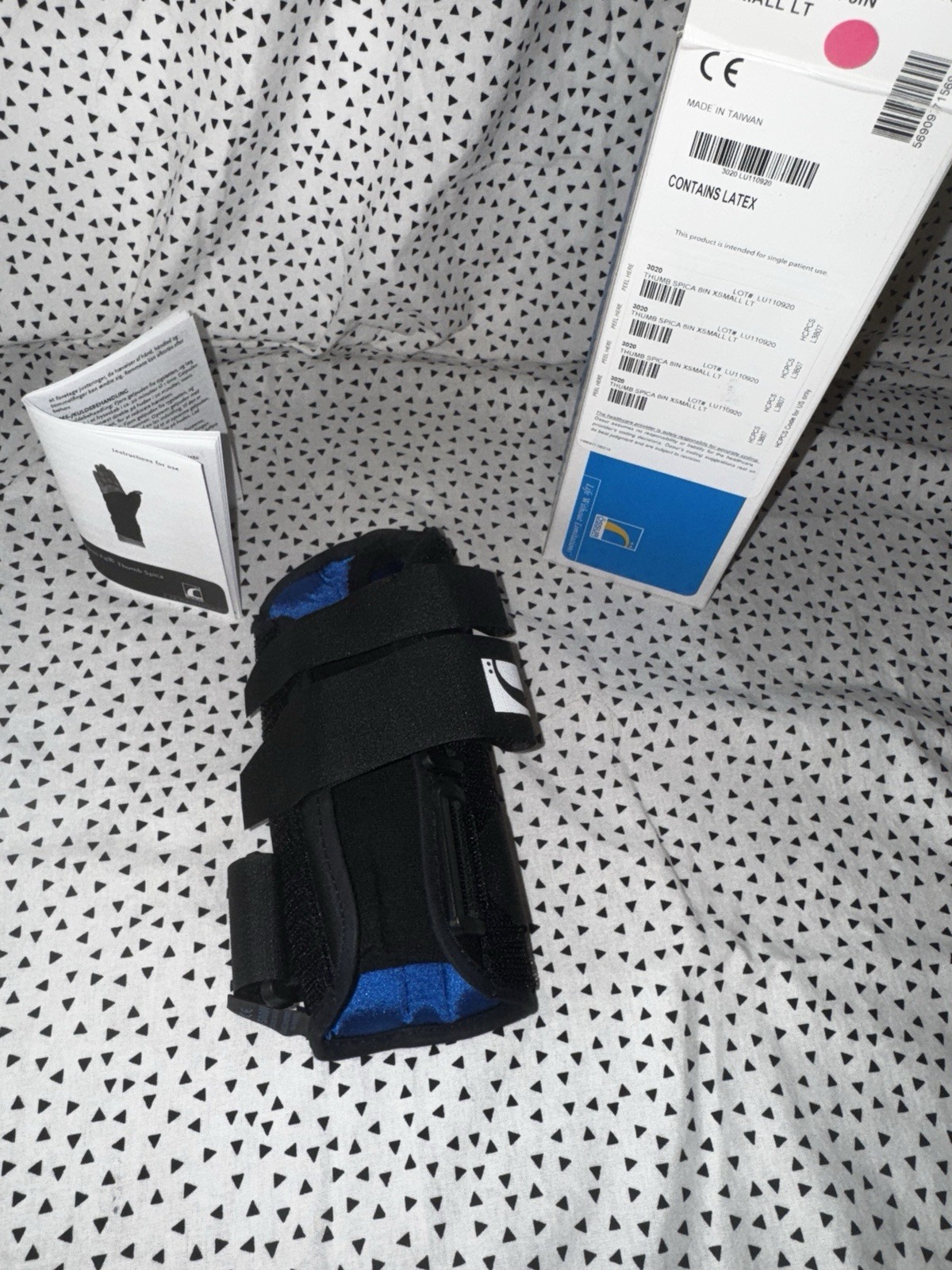 Ossure Form Fit Thumb Spica 8in Xsmall left Wrist Brace 3020