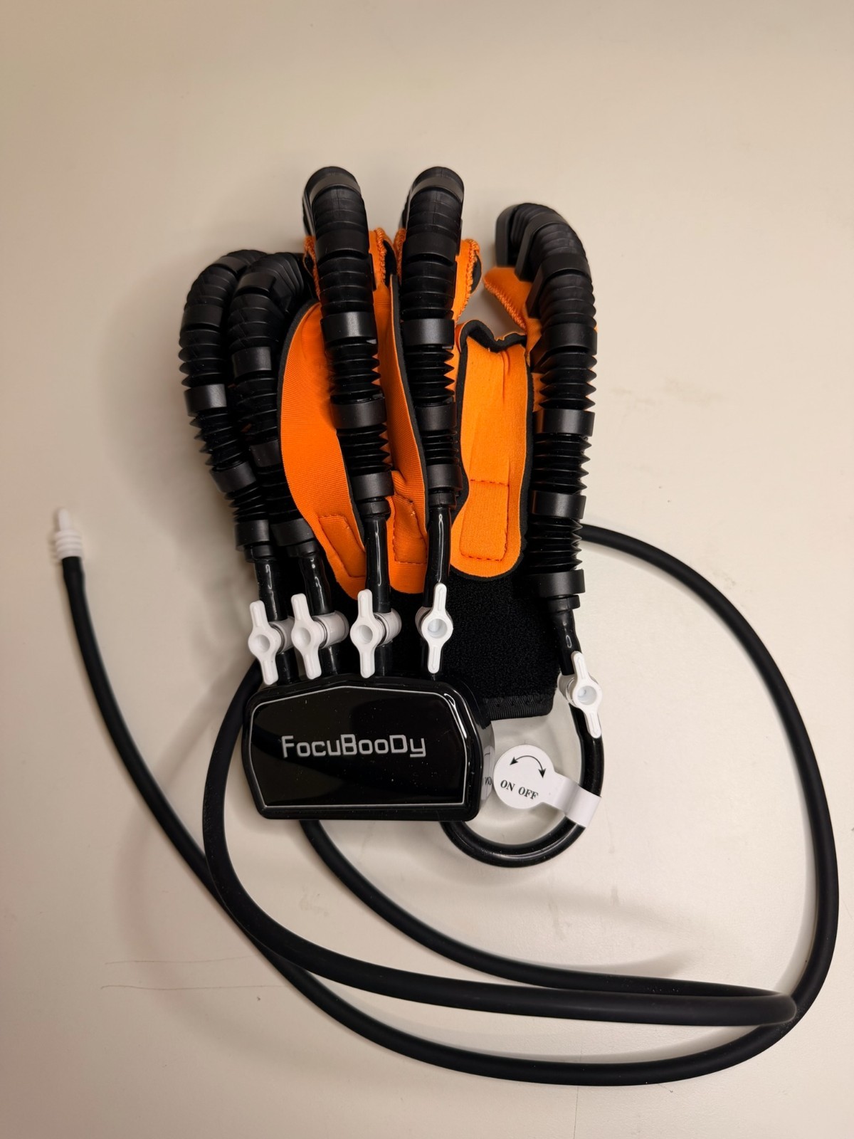 FocuBody Hand Rehab Robot Glove Left M Stroke Therapy Recovery Device Kit