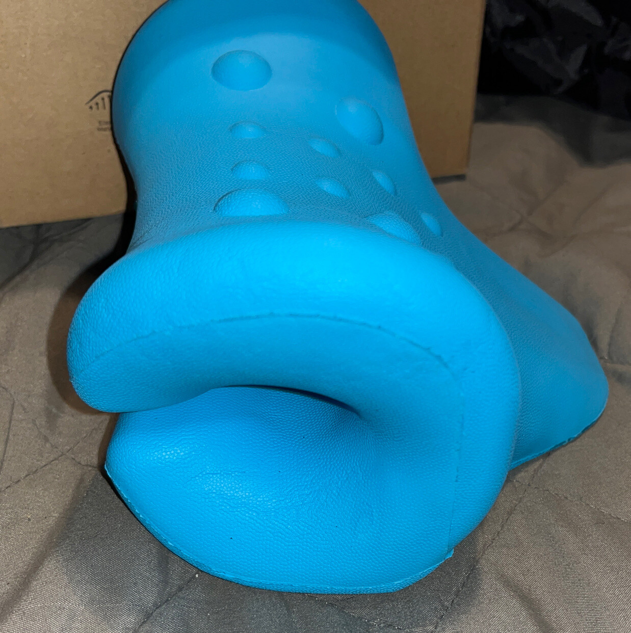 Mazarin Neck And Shoulder Relaxer Pillow/neck Stretcher Pain Relief/blue/B9