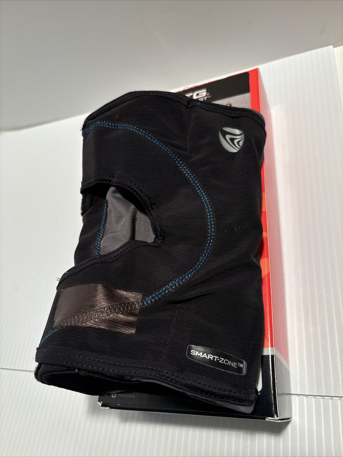 breg 100462-120 knee brace/small/left freesport
