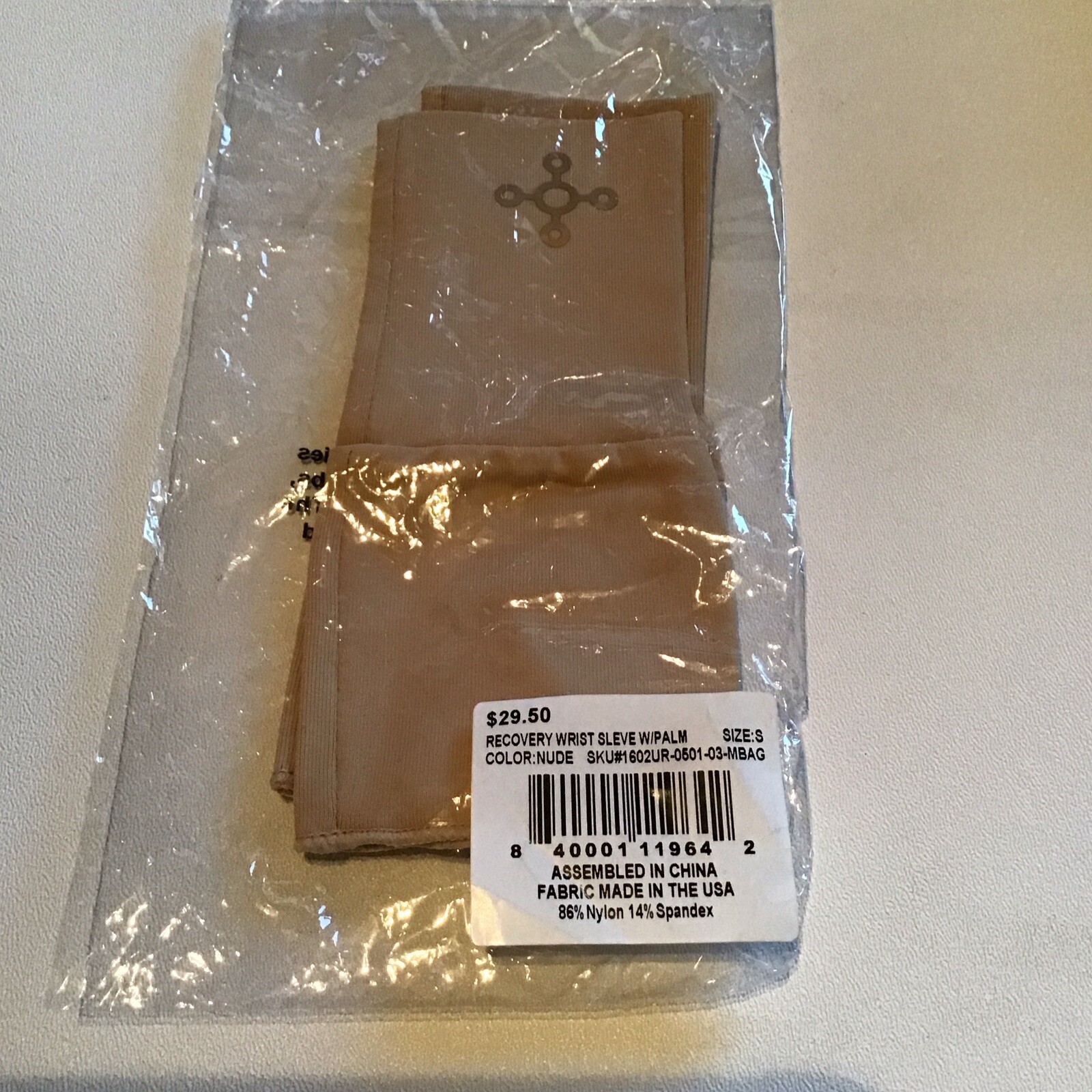 Tommie Copper Recovery Wrist Sleeves With Palm Size Small Nude