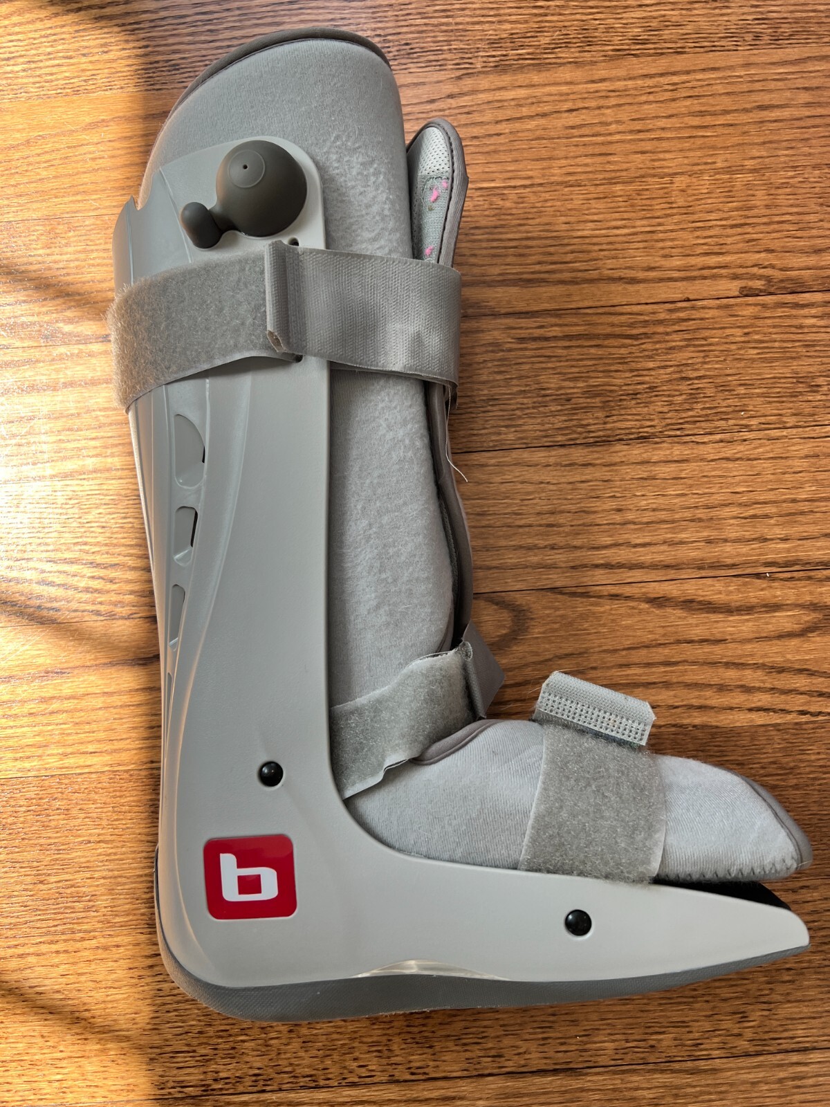 BLEDSOE LO-TOP BOOT WALKER AIR SIZE MEDIUM UNISEX L4360- Used