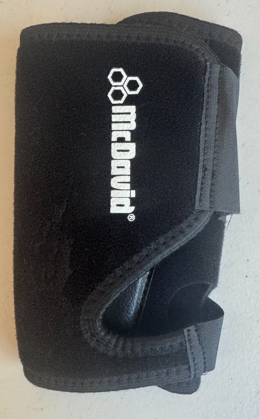 McDavid 454T Carpal Tunnel Wrist Support (One Size / Left Wrist)