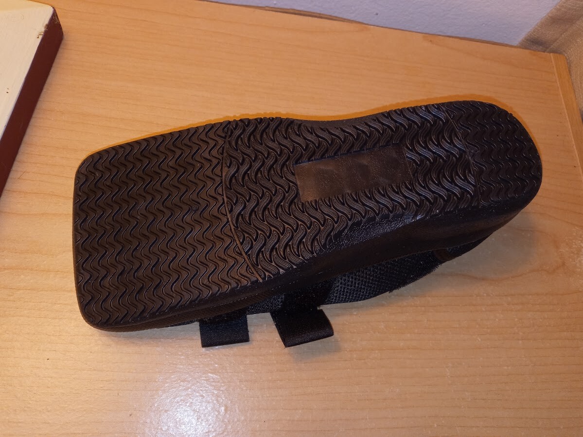 Breg Squared Toe Post-Op Shoe Sandal Injured Footwear for Toes and Feet- Small