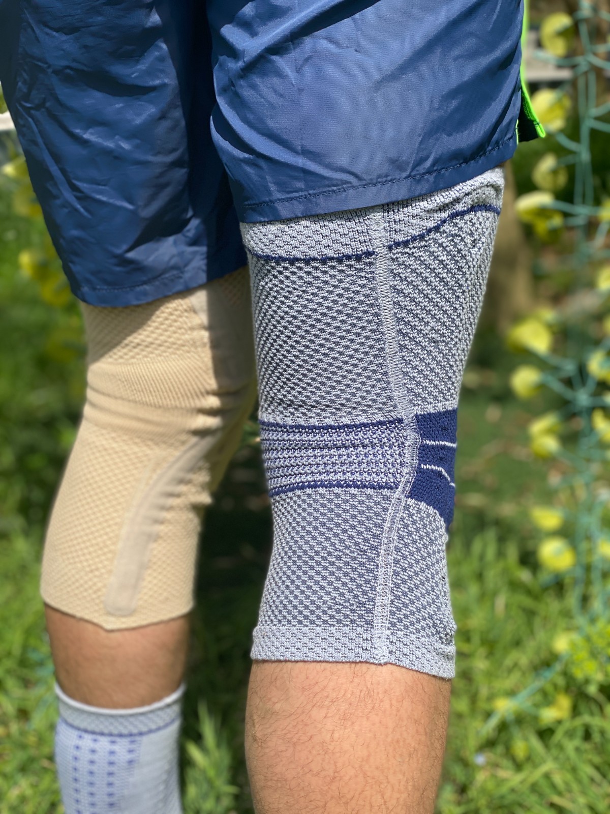 Bauerfeind GenuTrain Size 4 Knee Joint Brace Patella Support Sleeve ACL Menisc