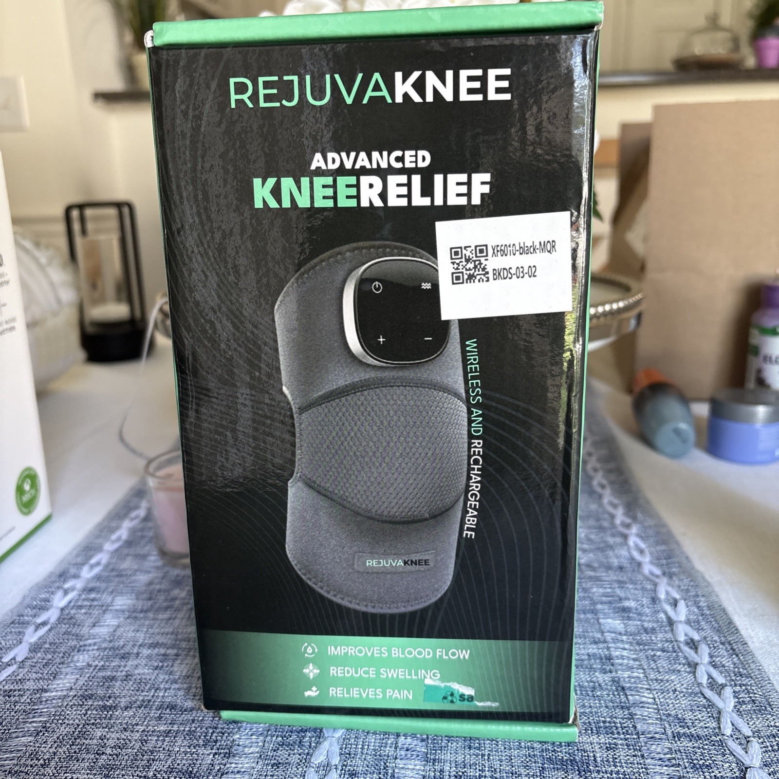 Rejuvaknee Advanced Knee Relief Kneepad Wireless & Rechargeable