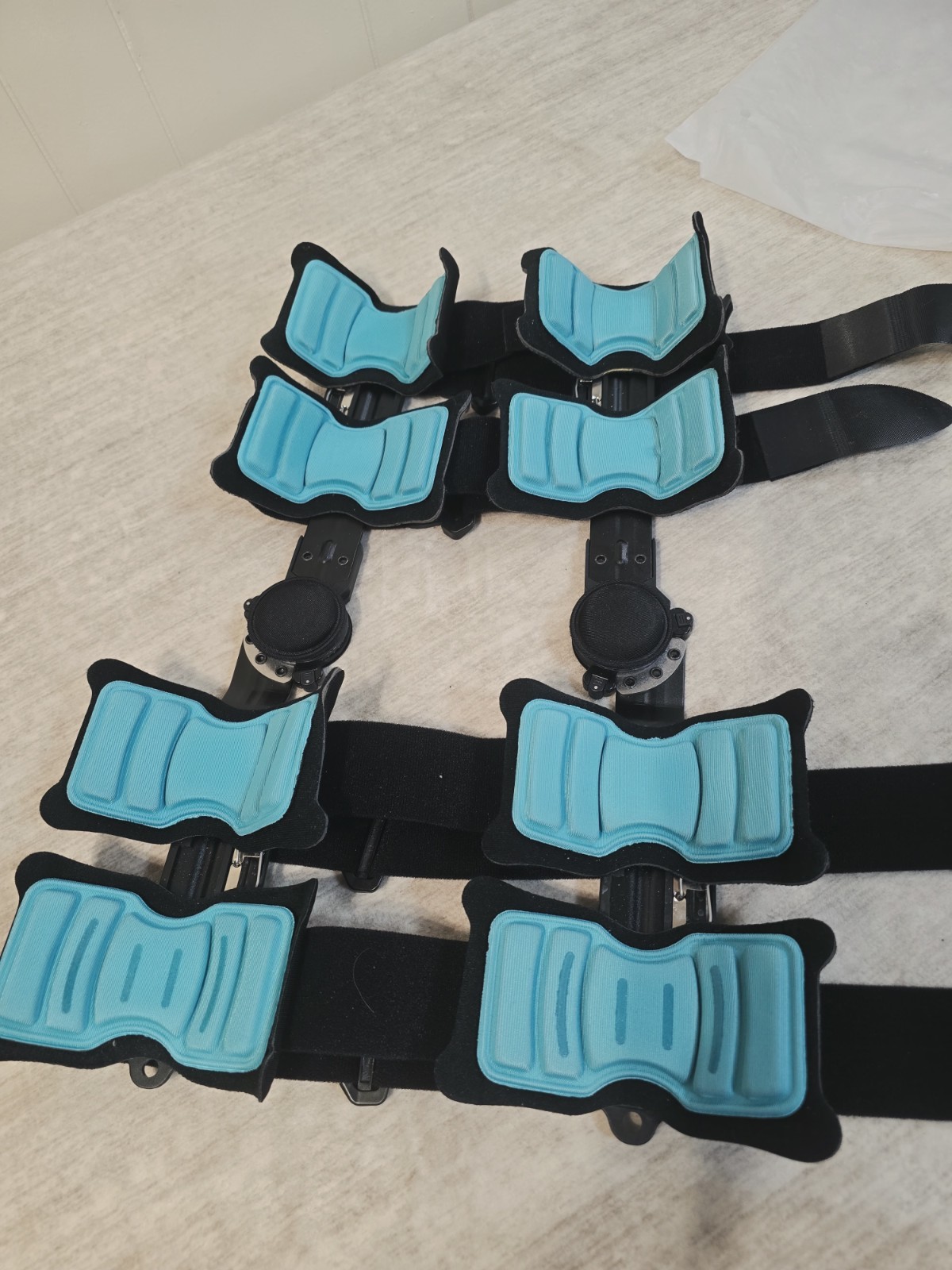 Komzer Hinged Post-Op ROM Knee Brace Universal Left or Right One Size Fits Most!