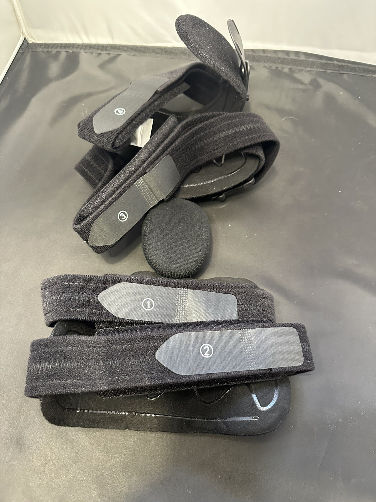 LEFT Dr Medical KB-138L (LEFT) The OA Reliever Universal Knee Brace Support