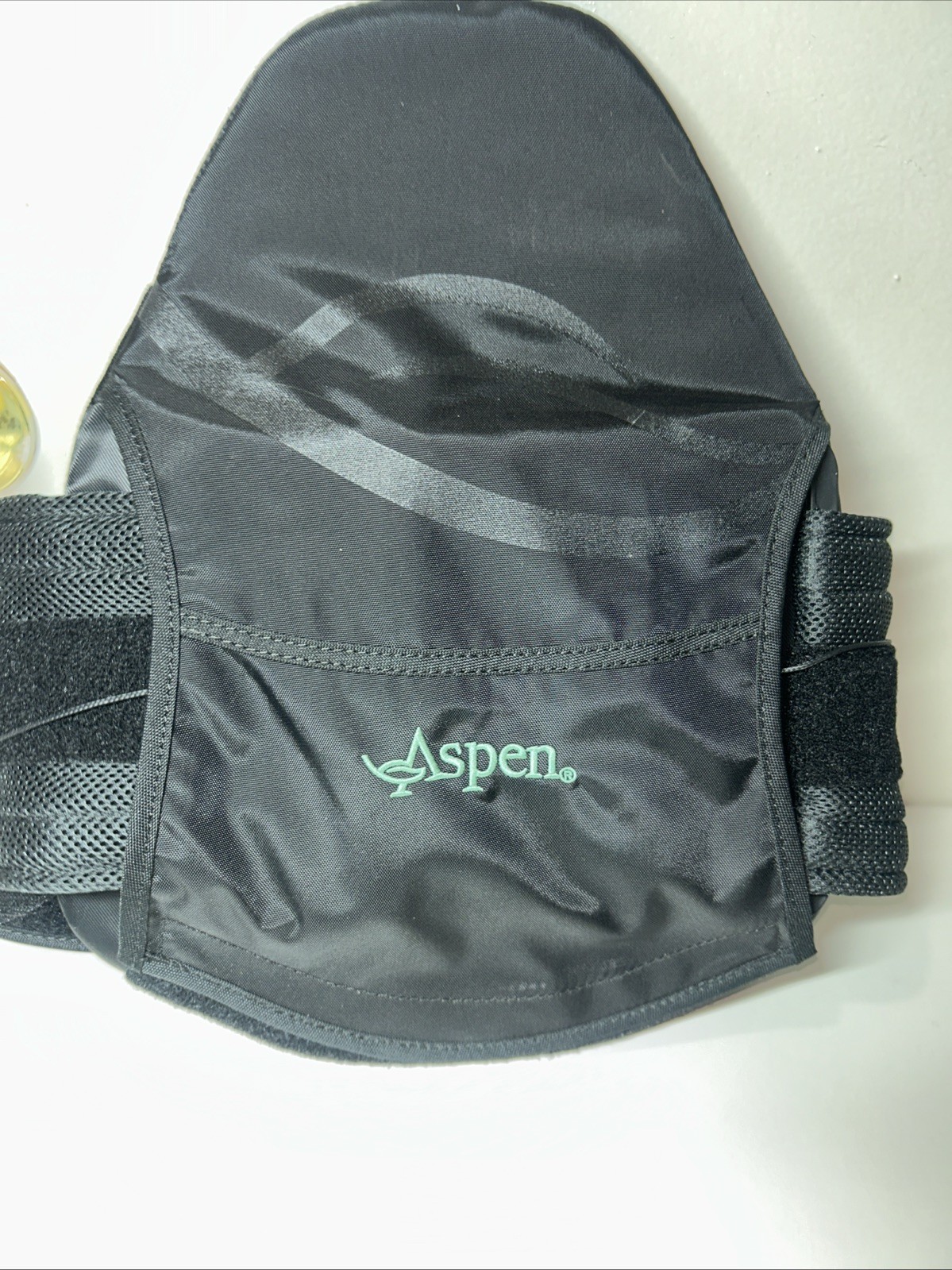 Horizon By Aspen Adjustable Strap Back Brace Slighty Used Great Condition