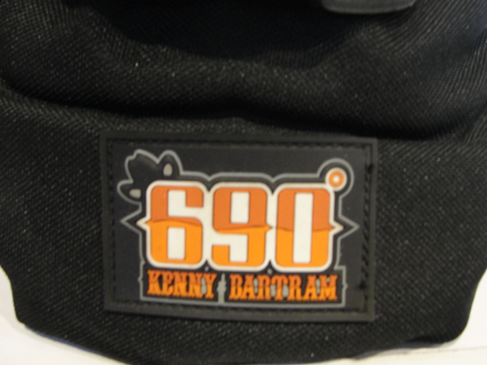 EVS 690 Kenny Bartram Knee Brace Large Black