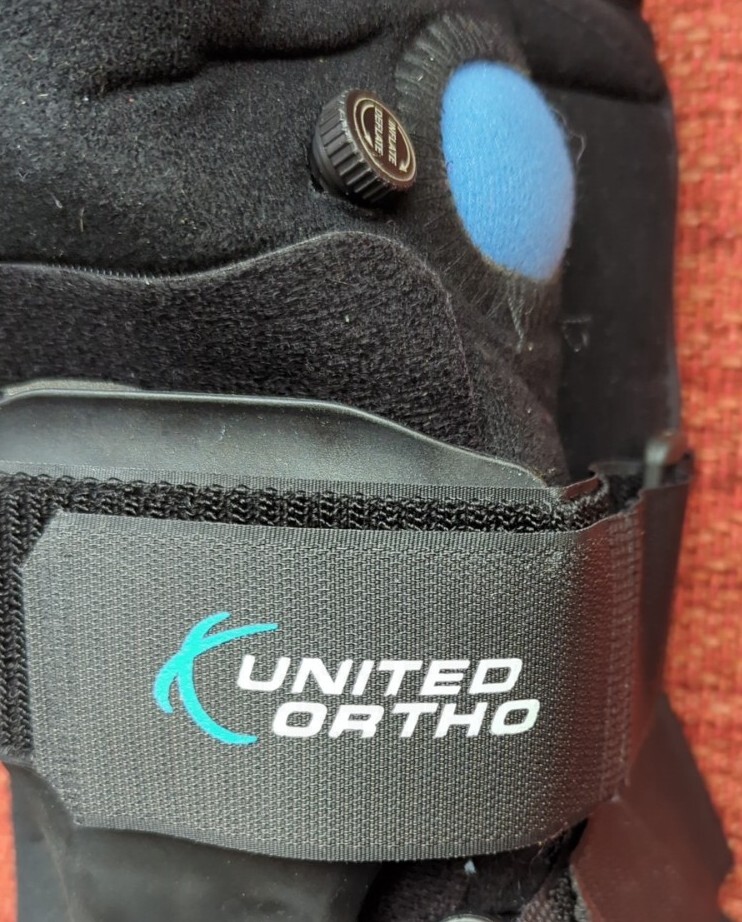 LARGE United Ortho Air Stabilizing Walking Boot Fractures Sprains Post S Black