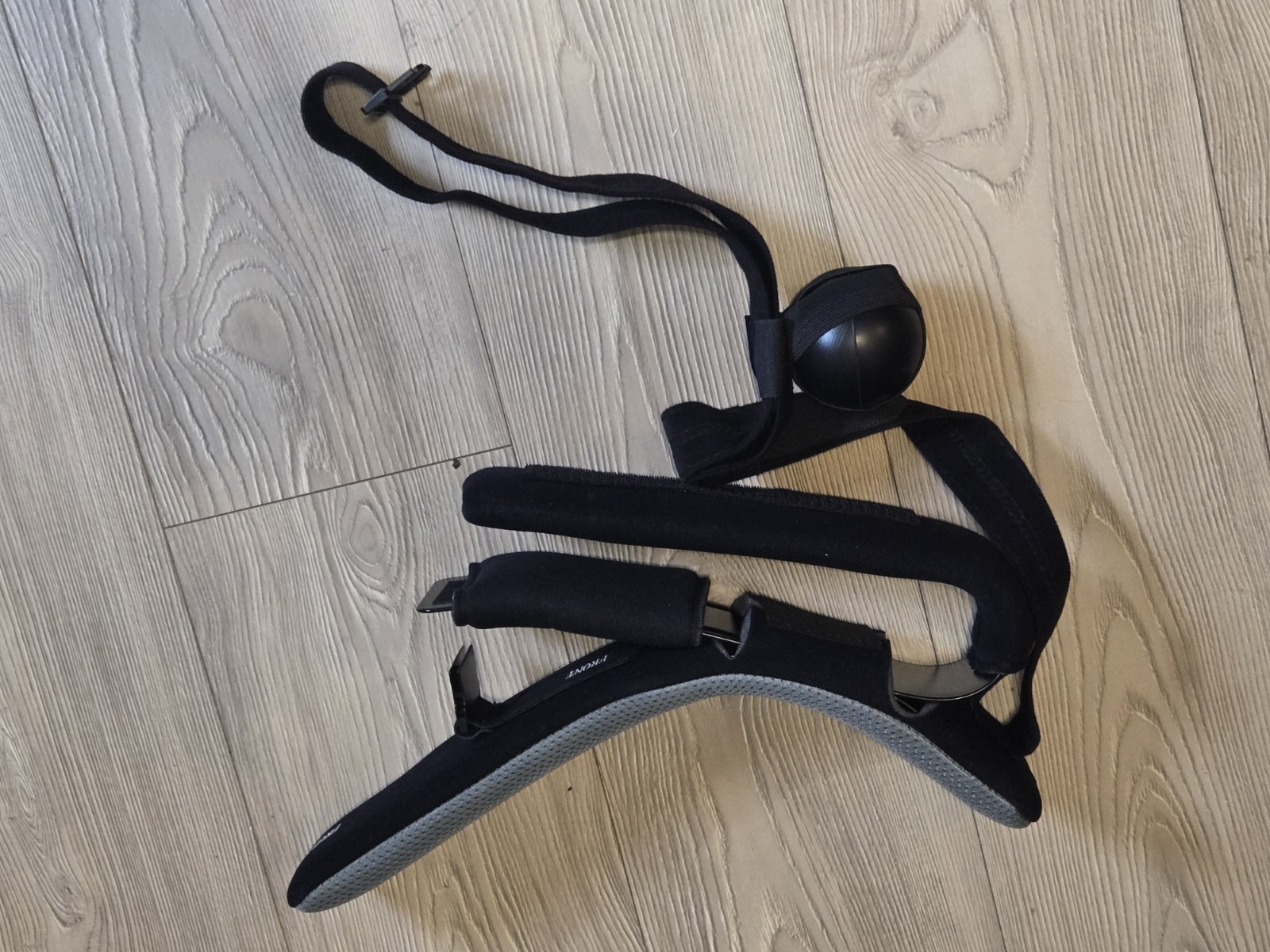 Manamed Shoulder Arm Brace /w Ball Abdomen Not Sure If Complete?