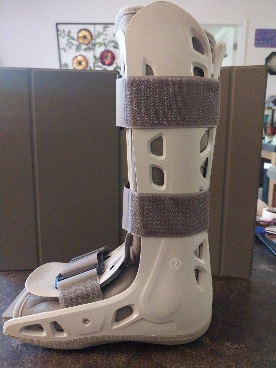 Aircast DJO AirSelect Medium Gray Walker Brace and Walking Boot Aircast-Small
