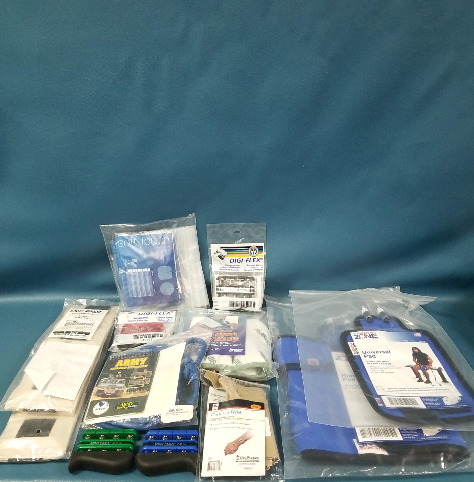 Mixed Lot Fitness Tools & Heat Pads & Knee Pads & Wraps & More!
