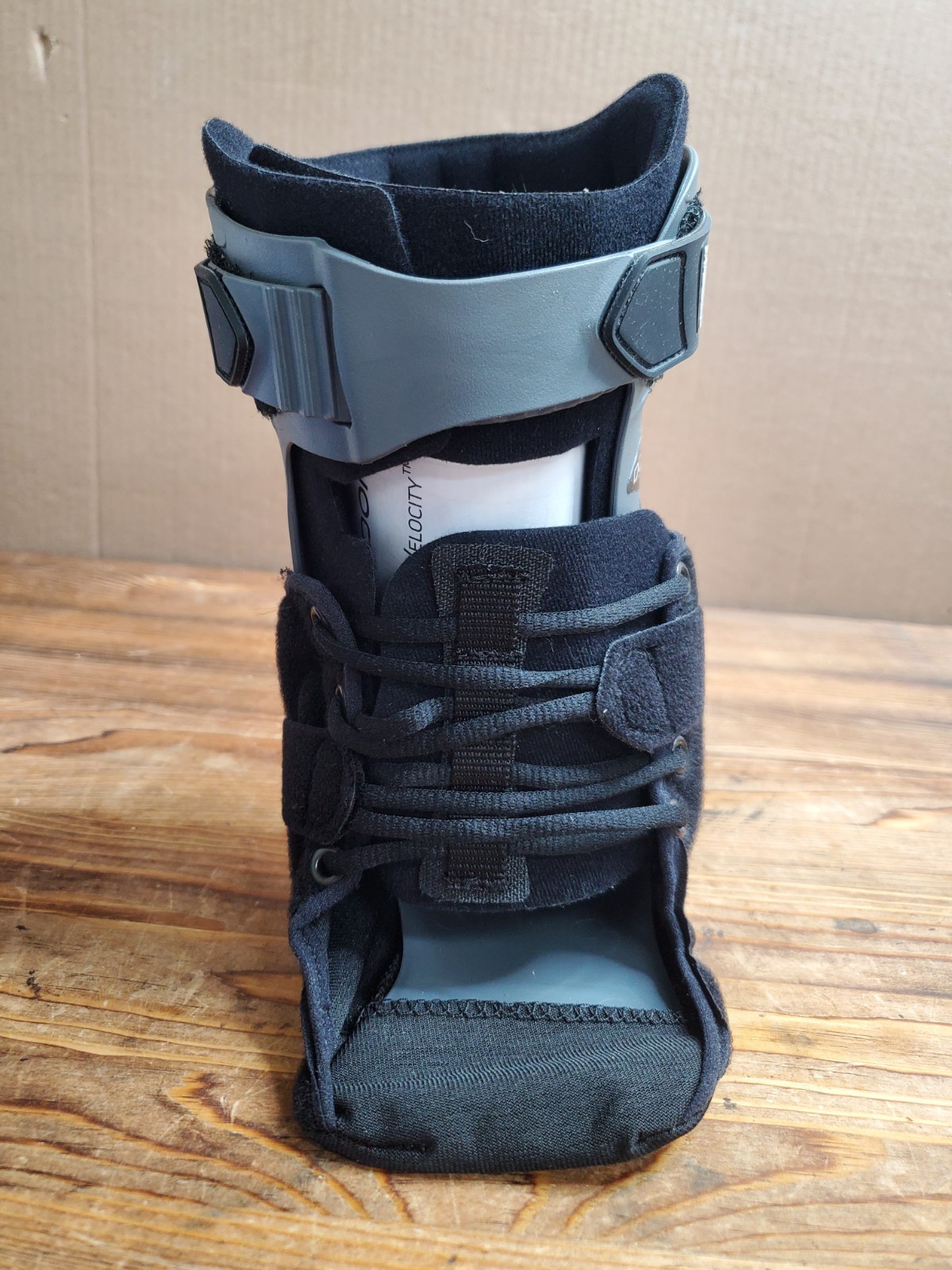 DonJoy Velocity Medium Extra Support Ankle Brace Wide Size Left Calf (Black)