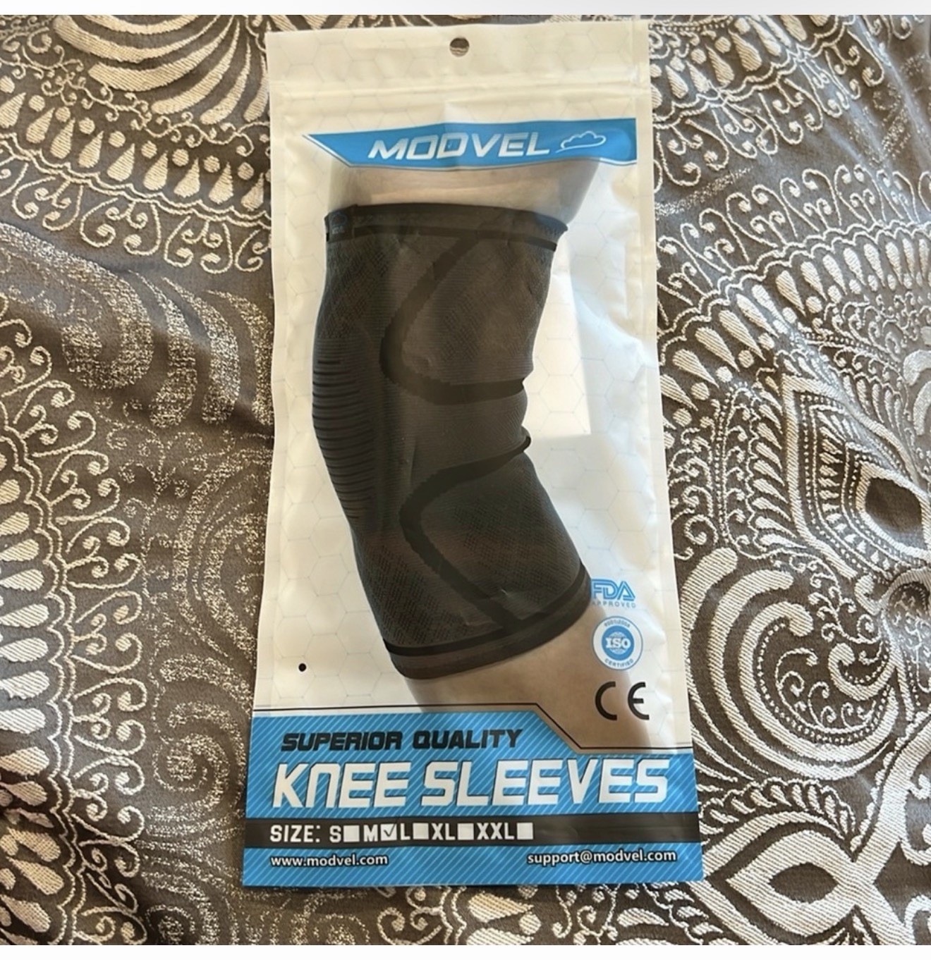 1x Modvel Compression Knee Brace, Knee Support Sleeve Size Medium Black