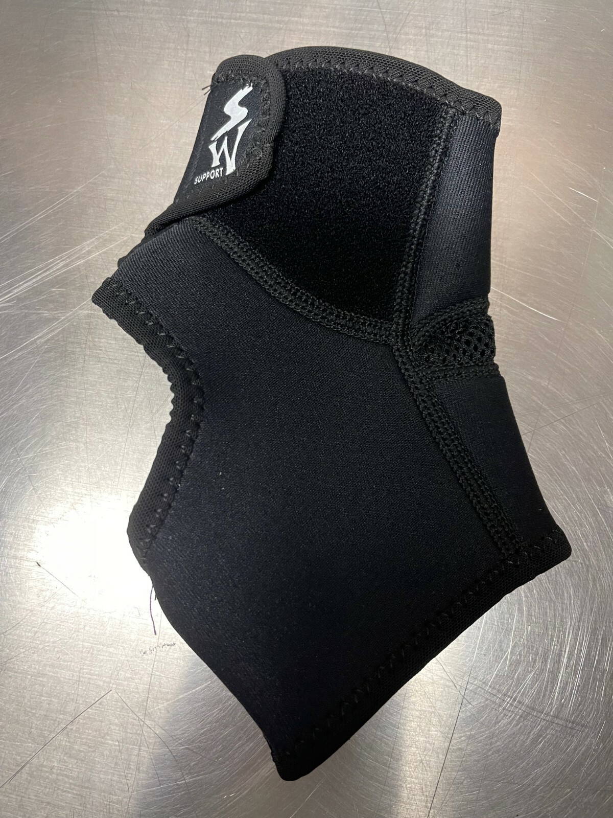 Right Ankle Support Breathable Neoprene open heel with adjustable straps