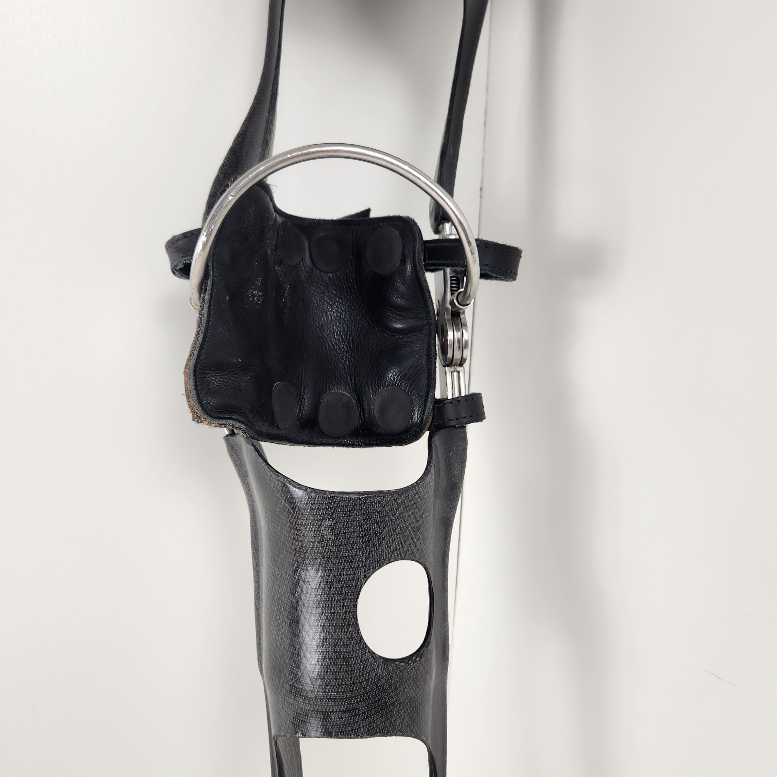 KAFO Knee Ankle Foot Orthosis Brace Right Leg Hinged Carbon Fiber Molded Sm 32″