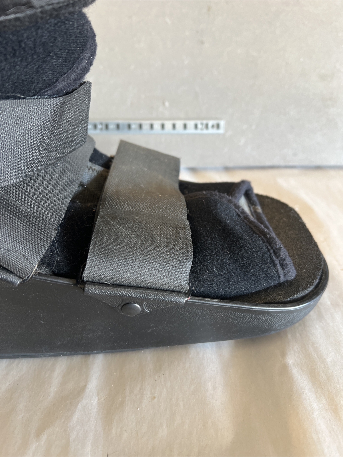 MaxTrax Orthopedic Walking Boot Brace DJO, LLC Foot Brace -large