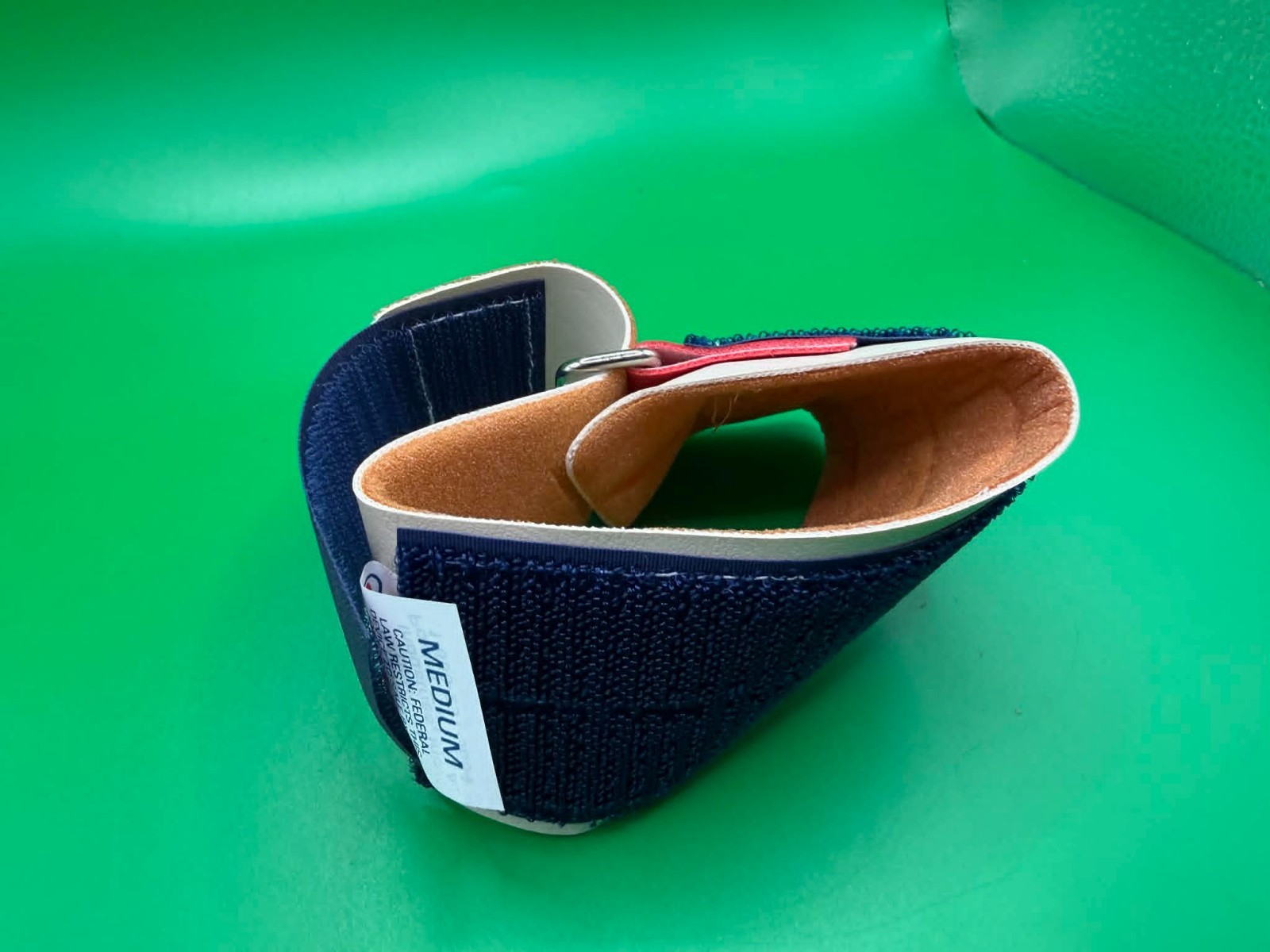DeRoyal Tennis Elbow Support, Universal, One Strap, Adjustable Medium 0599D51