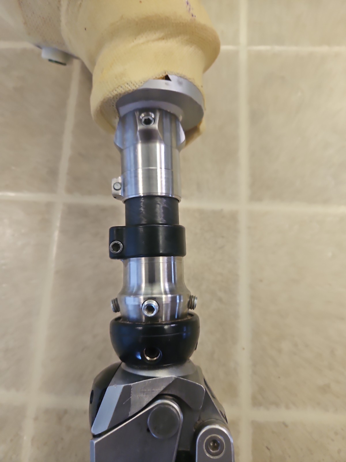 Ottobock Above Knee Prosthetic Leg With 3R60 Knee and Foot.