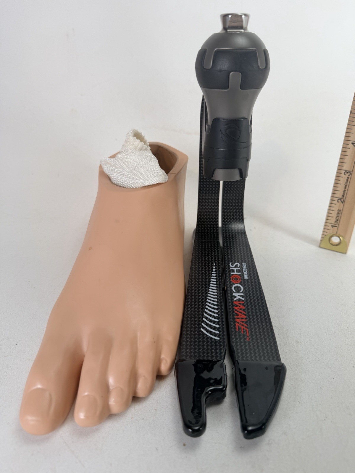 Freedom Innovations Shockwave by Proteor Prosthetic Foot Cat 5 27cm Left Carbon
