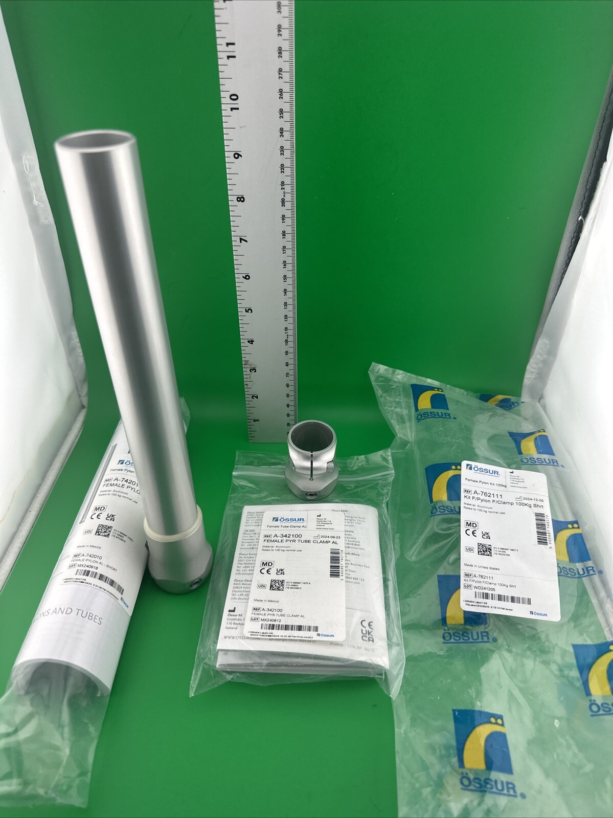 Ossur Aluminum Prosthetic Female Pylon W/ Tube Clamp. Components