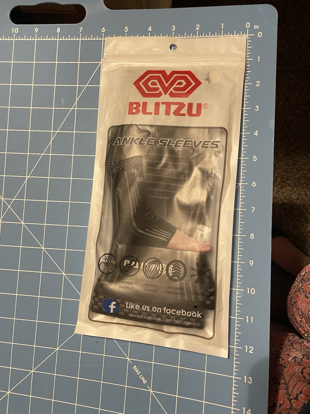 BLITZU Compression Ankle Sleeves Support Injury For Women & Men 2 Pk Size LG 2t