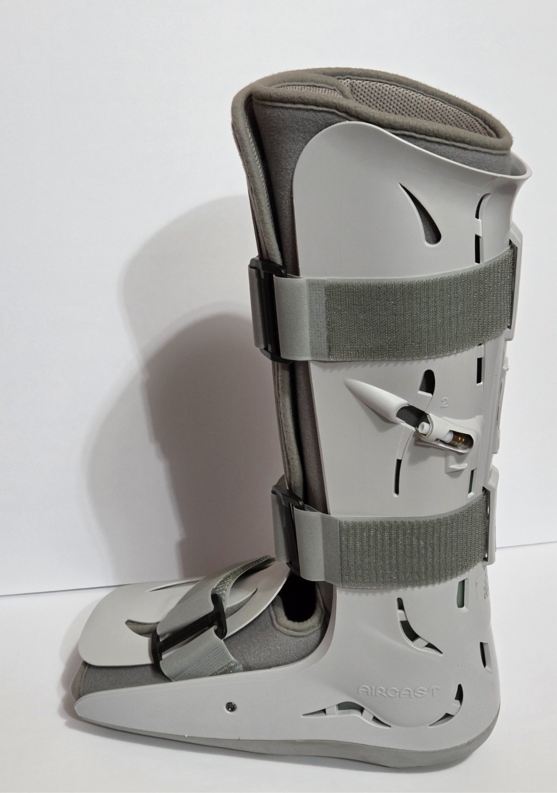 Aircast FP Walker Large 01F-L Inflatable Deflatable Medical Walking Boot Gray