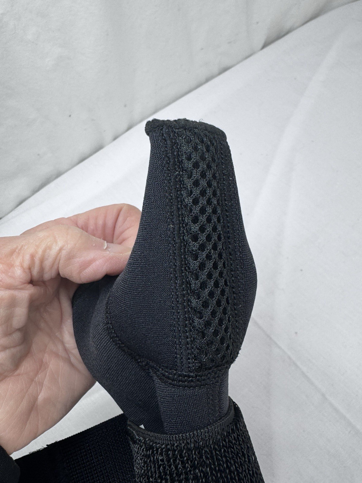 Thumb Brace Adjustable Moderate Support 1 Size Fits Most Left Or Right Walgreen