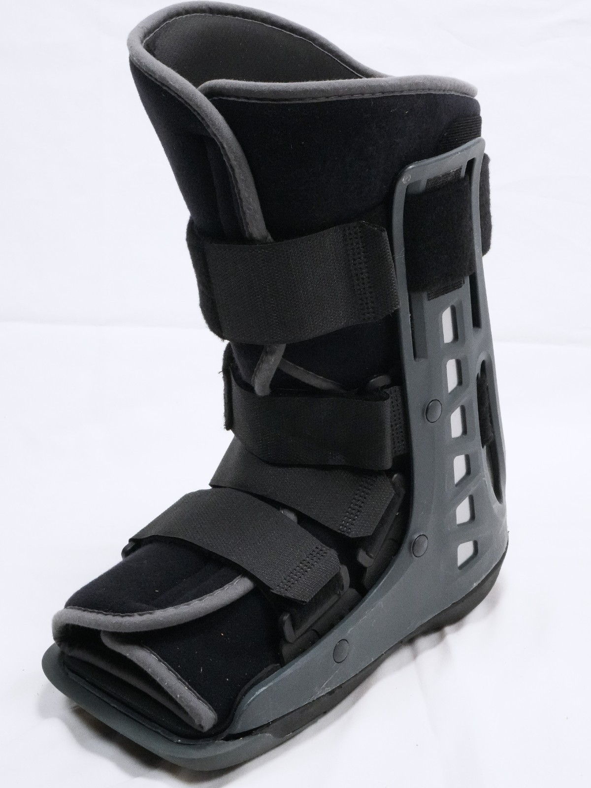 CAM Walking Boot Air Walker Fracture Boot Small DonJoy MaxTrax