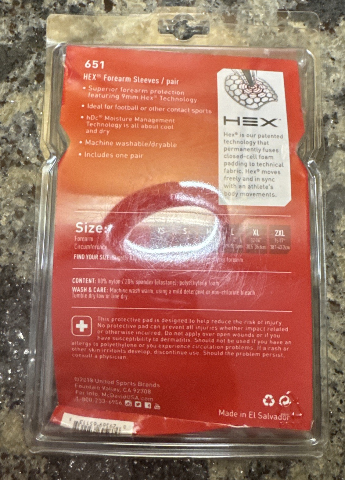 McDavid 651 Hexpad Arm Sleeves/Shooters Sleeves – Black Medium Open Box