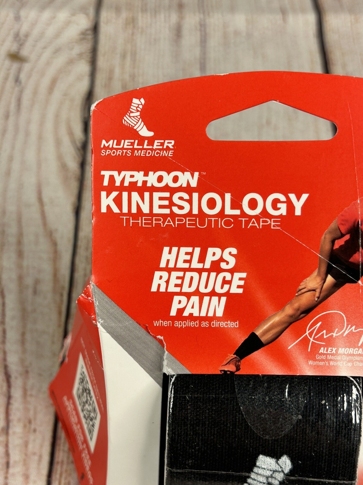 Mueller Sports Medicine Kinesiology Tape 20 Pre-Cut Strips Black 2″ x 9.75″