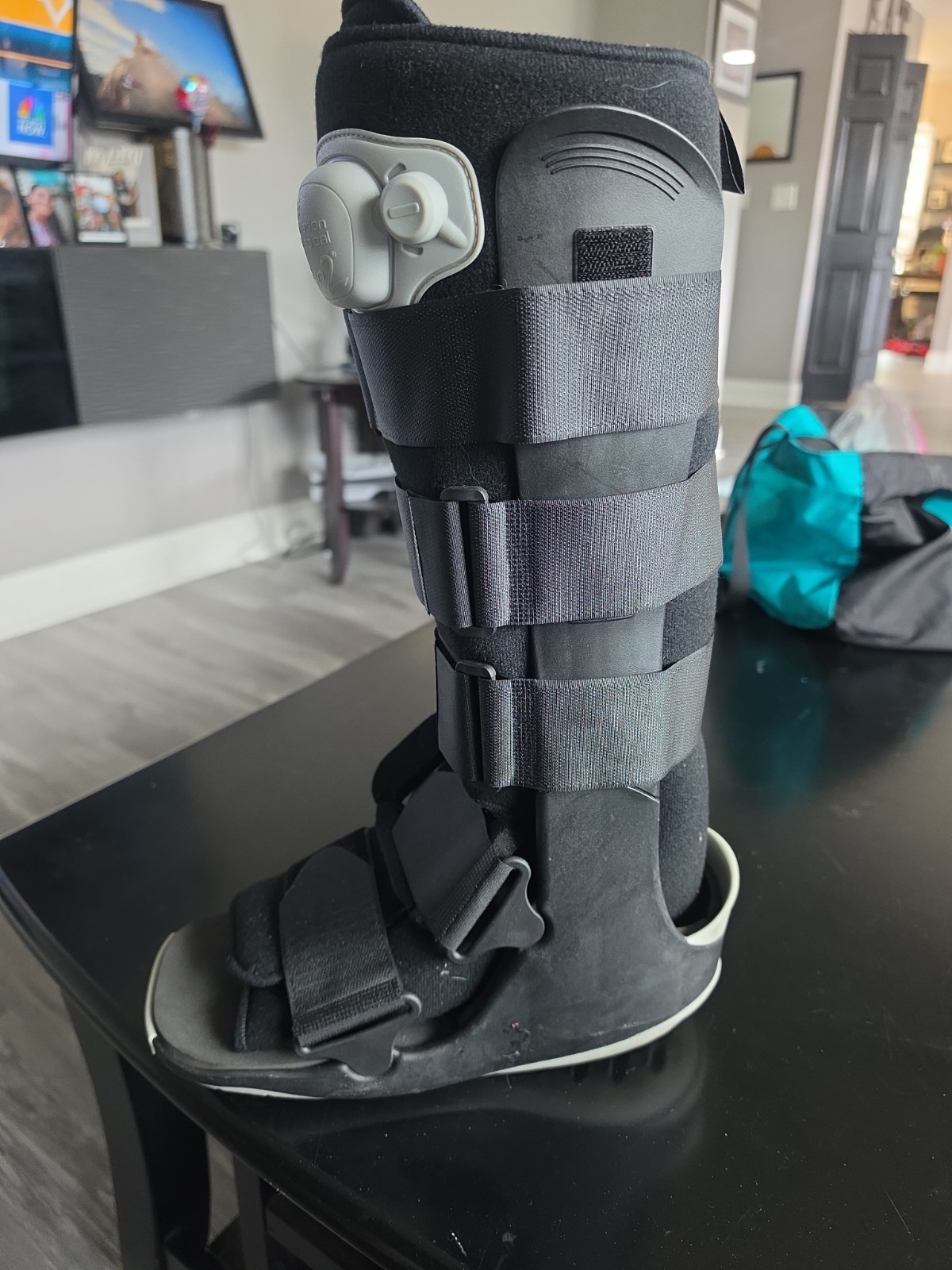 Ovation Medical Gen 2 Pneumatic Walking Boot – Lightweight, Low Profile CAM Walk