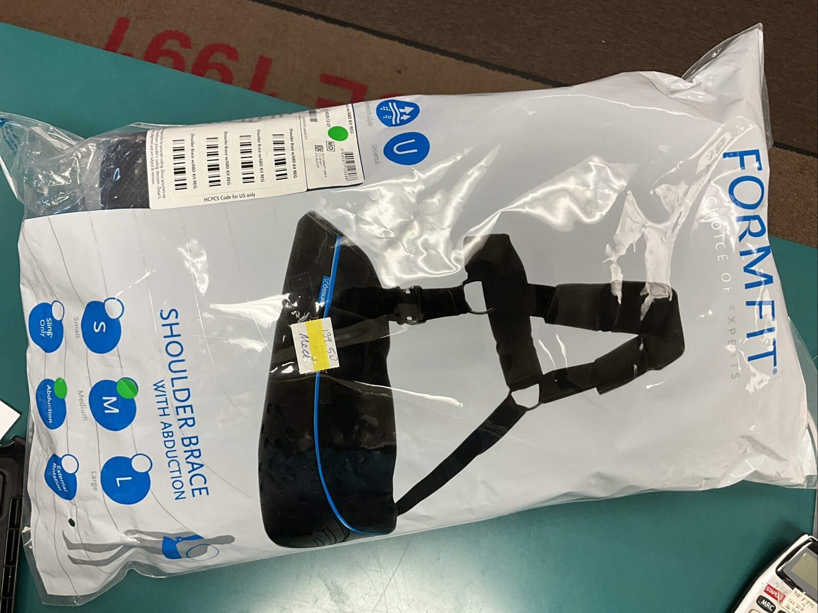Ossur Form Fit Shoulder Brace w/Abduction Pad Size Medium 13.25-15.75”