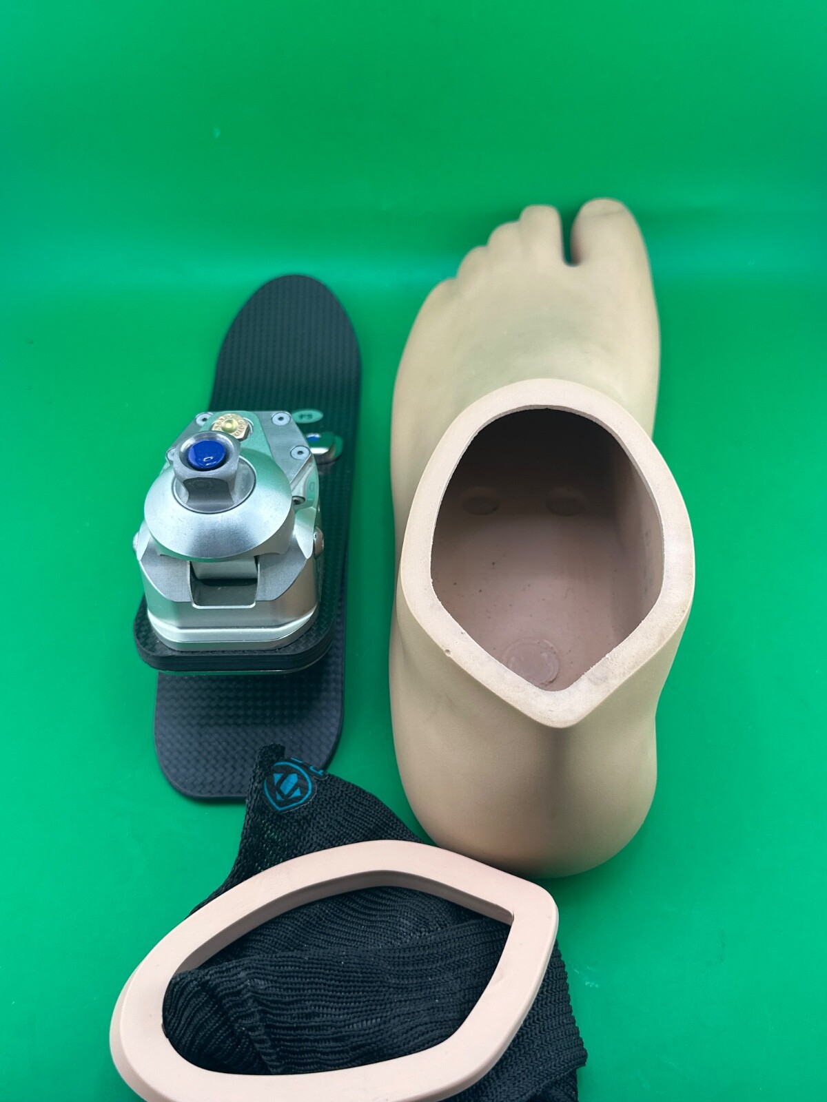 College Park Odyssey K3 size 29cm left prosthetic foot. Excellent condition