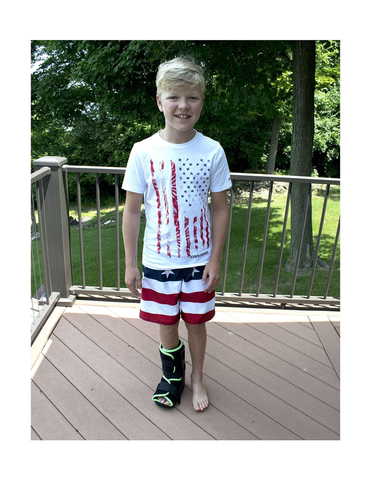 ExoArmor Pediatric Walking Boot – Lightweight Medical Boot for Children Large