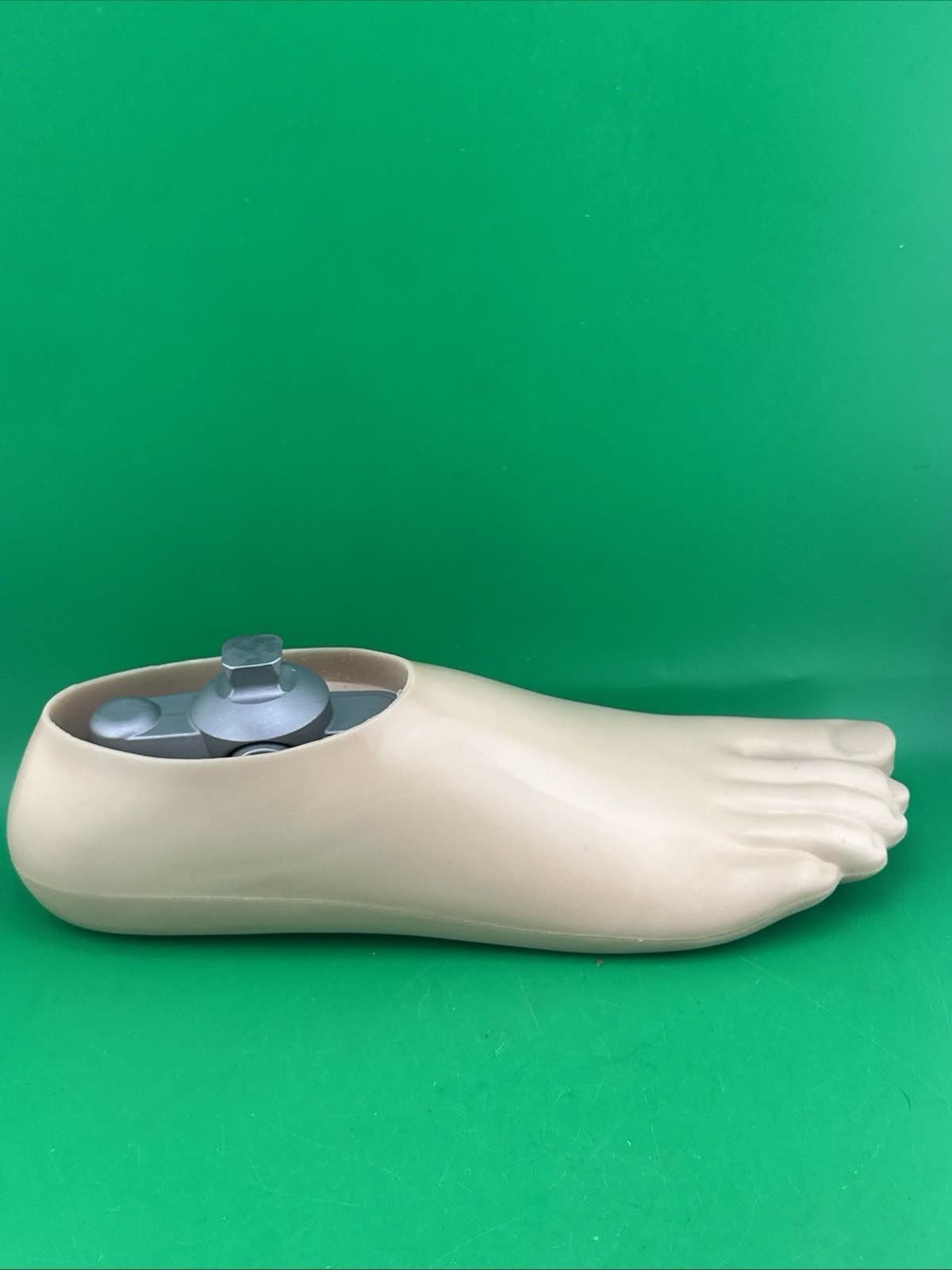 single axis prosthetic foot, left & right, sizes 22-28cm, new, Prosthetic Feet