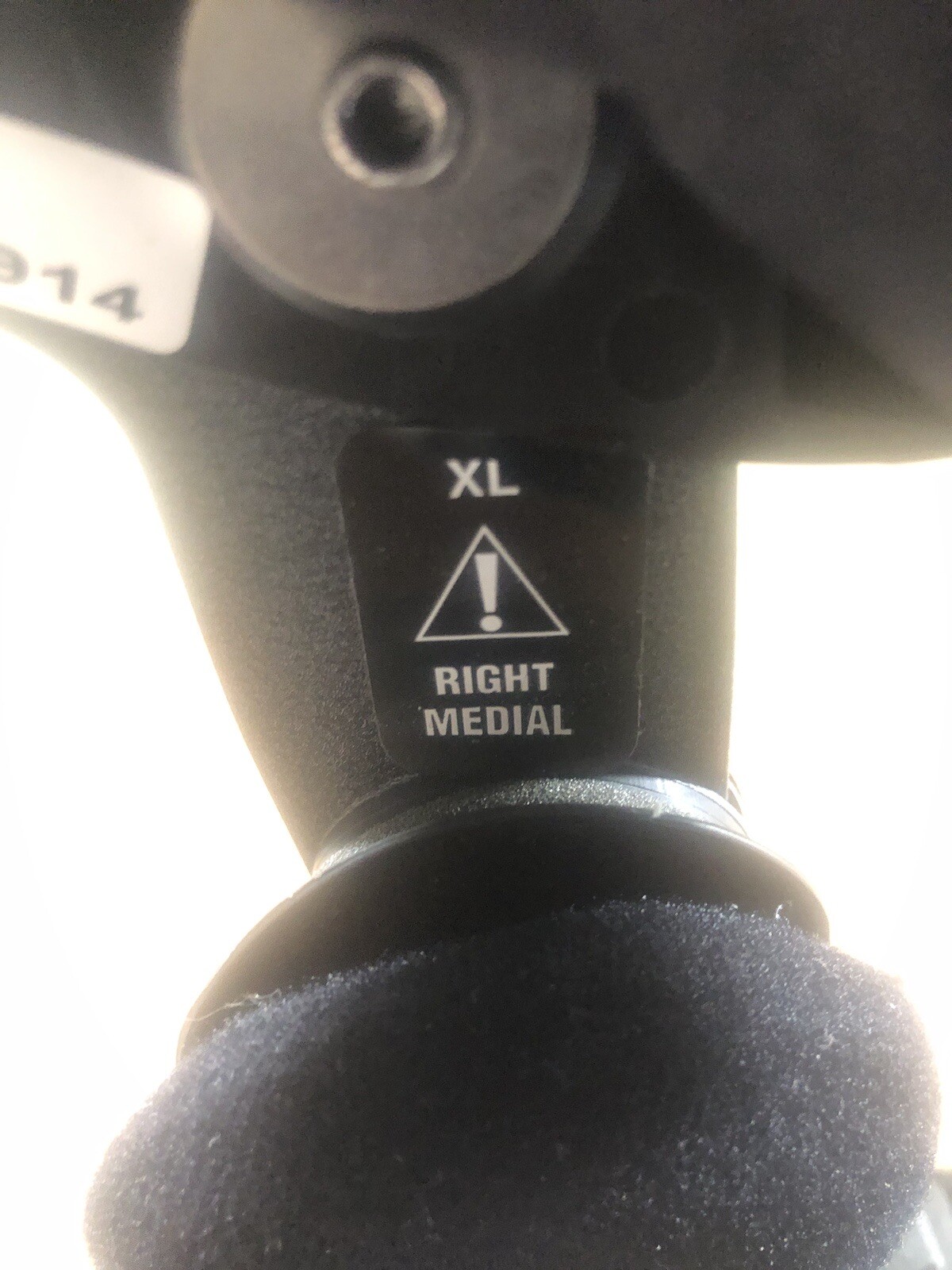 Donjoy 3DF XL Right Medial Knee Brace PreOwned