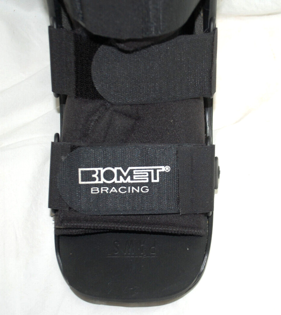Biomet Bracing Tall Integrity Fracture Walker Boot Brace Size Medium M5054