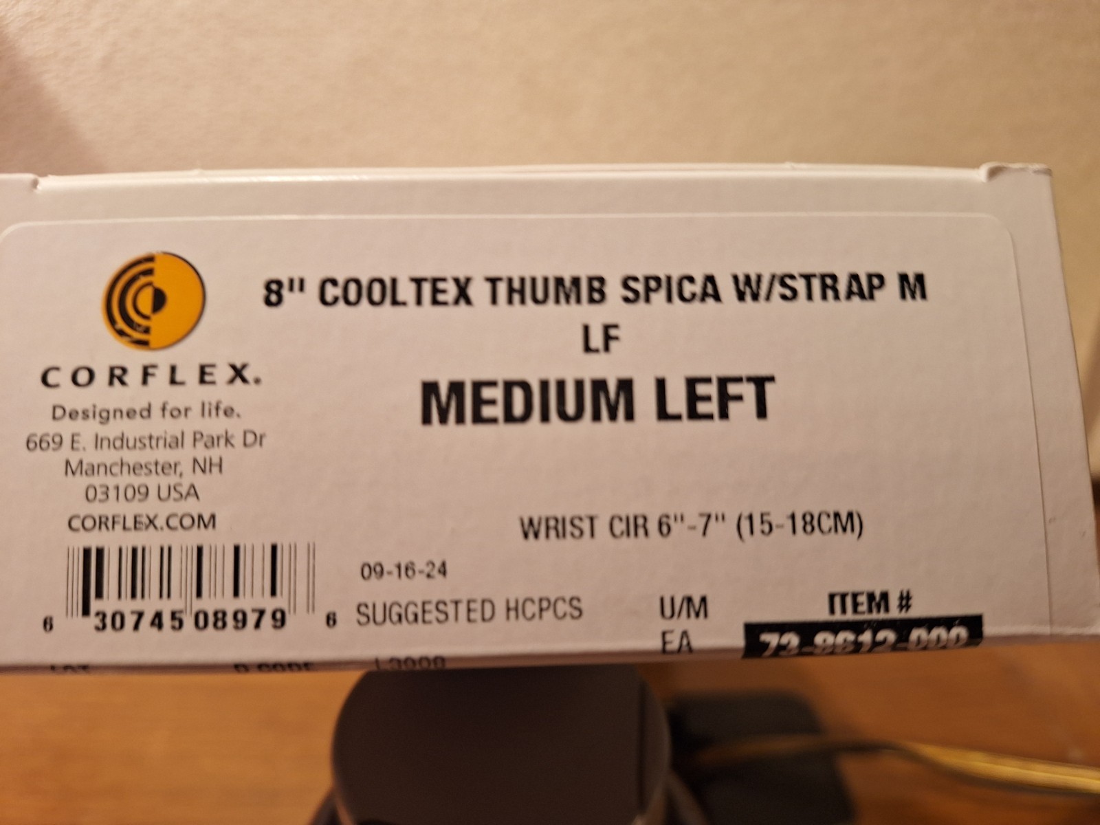 8″ “CORFLEX” THUMB SPICA WITH STRAP / LEFT WRIST / SIZE – Medium”. New.