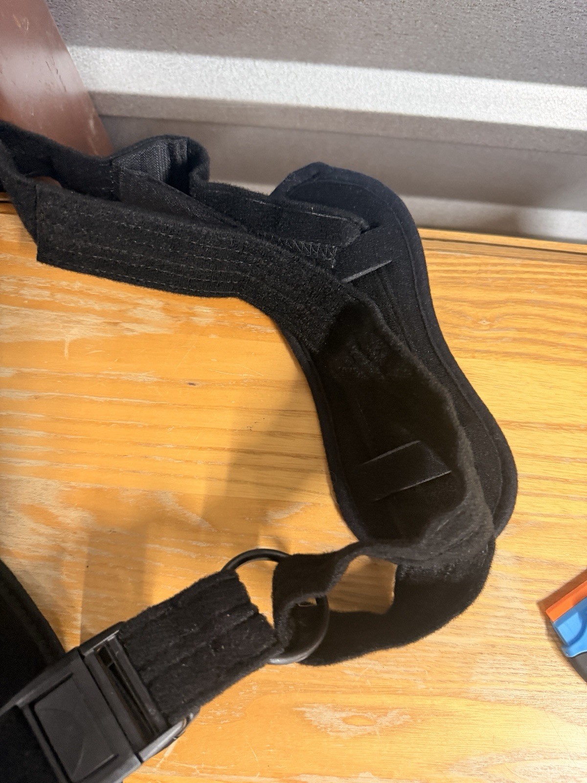DonJoy Ultra Sling III Adjustable Shoulder Support-No Pillow or Ball Medium sz
